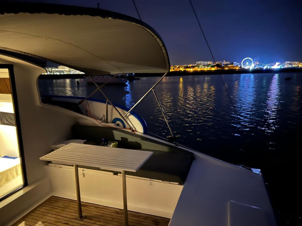 Barco Casa Catamara Sleepandboat Hotel FAO Eksteriør billede
