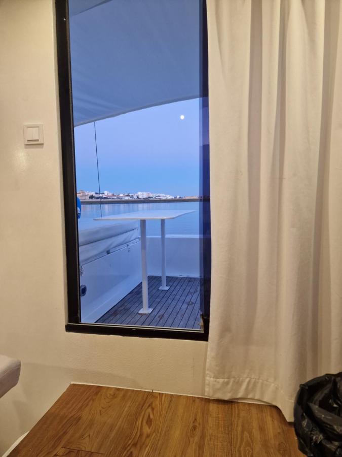 Barco Casa Catamara Sleepandboat Hotel FAO Eksteriør billede